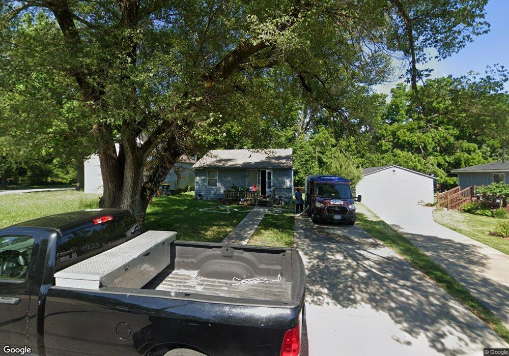 7044 Indiana Ave, Kansas City, MO 64132 - photo 1