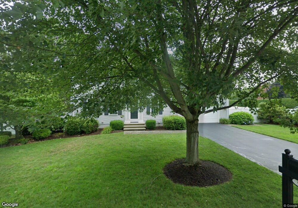 9 Davis Cir, Warwick, RI 02886 - photo 1