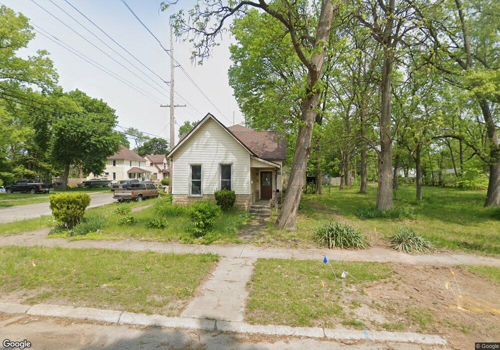 934 W Blaine Ave, Elkhart, IN 46516 - photo 1