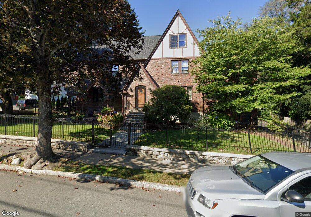 51 Winchester Rd, Arlington, MA 02474 - photo 1