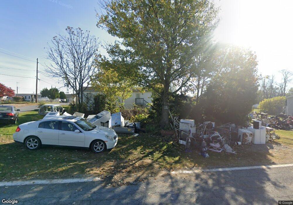 214 Woodland Dr, Ranson, WV 25438 - photo 1