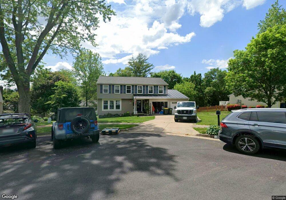 7507 Candytuft Ct, Springfield, VA 22153 - photo 1