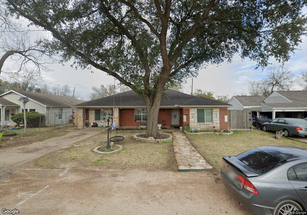 1025 Sally Anne Dr, Rosenberg, TX 77471 - photo 1