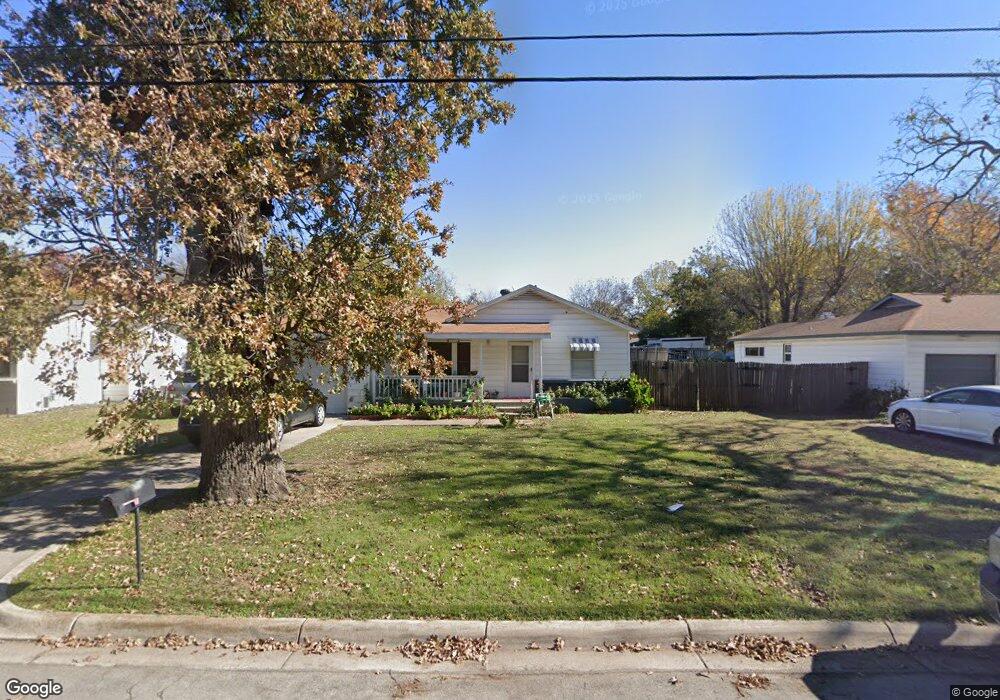 220 Souder Dr, Hurst, TX 76053 - photo 1