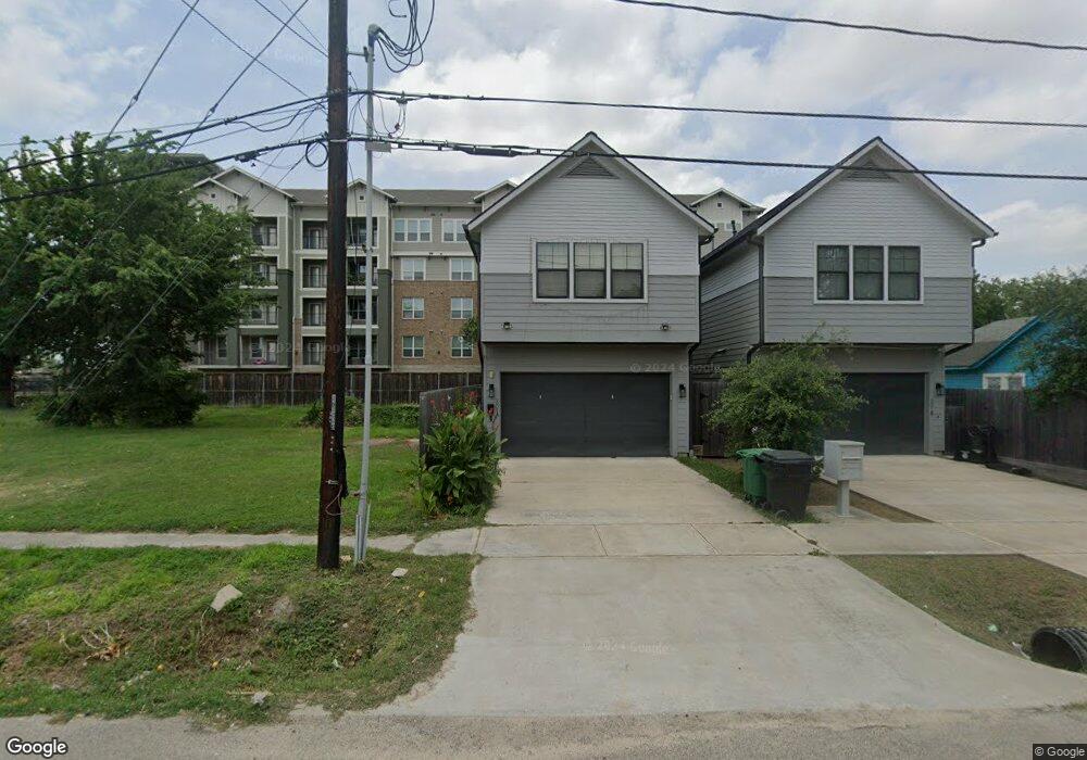 301 Neyland St, Houston, TX 77022 - photo 1