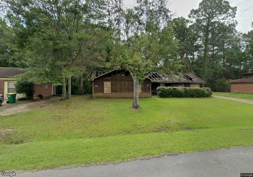 10408 Riverbend Cir, Moss Point, MS 39562 - photo 1