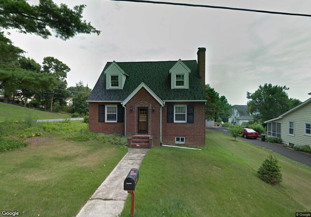 4413 Linden Ave, Halethorpe, MD 21227 - photo 1