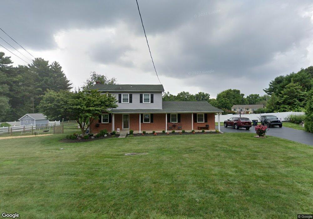 2708 Point Breeze Dr, Wilmington, DE 19810 - photo 1