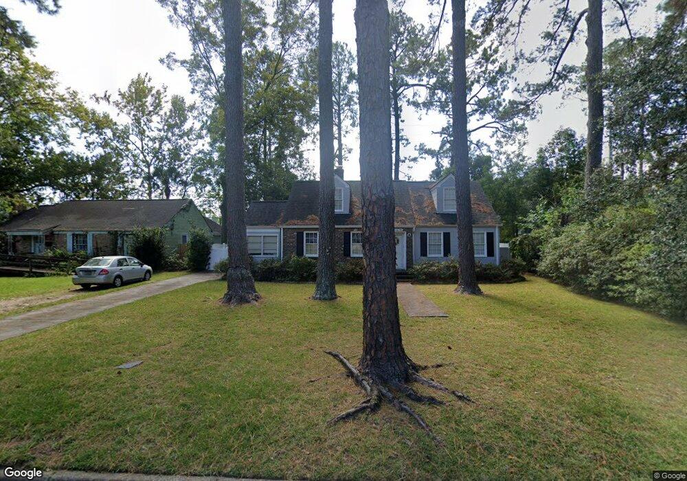 129 E 60th St, Savannah, GA 31405 - photo 1