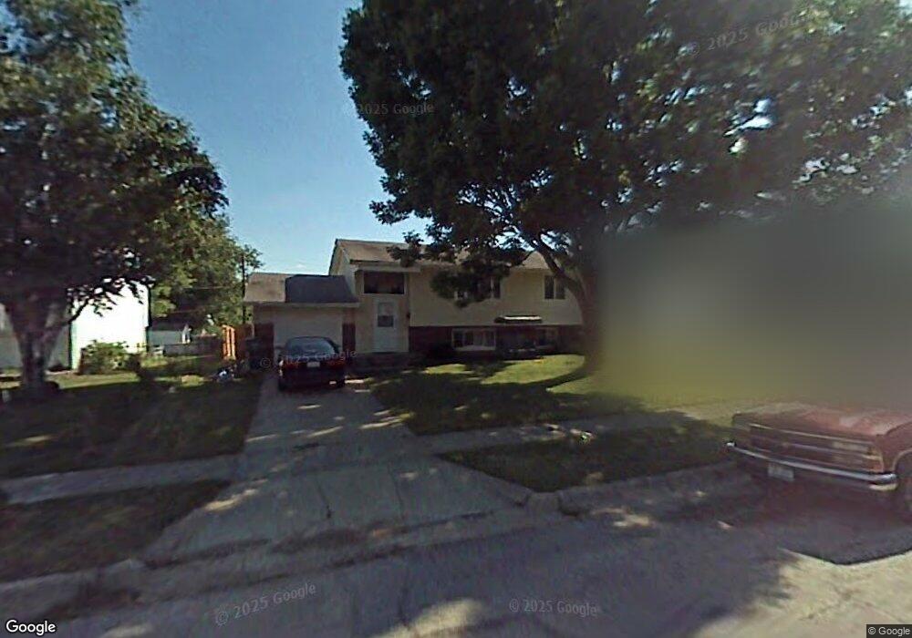 3801 Adell Rd, Columbus, OH 43228 - photo 1