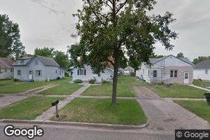 305 E 2nd Ave S, Cavalier, ND 58220