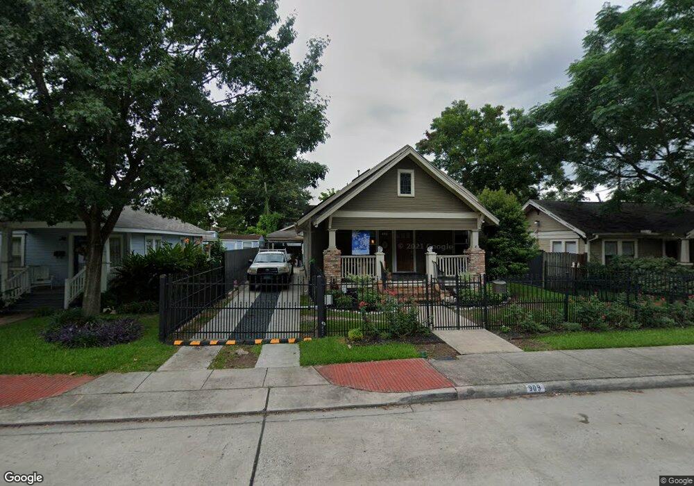 909 Tabor St, Houston, TX 77009 - photo 1