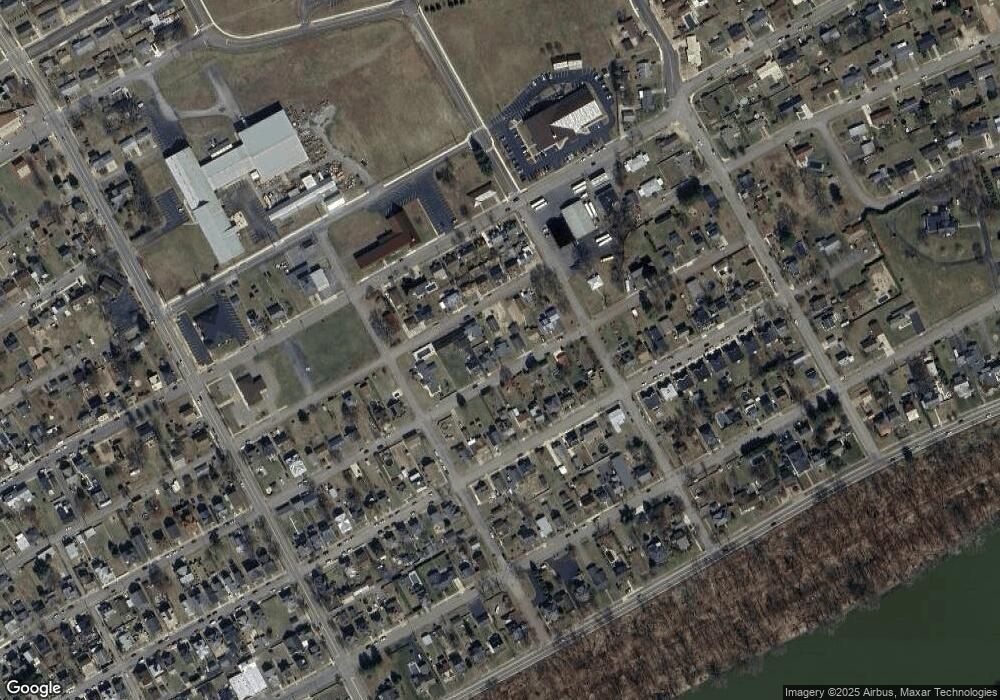 717 E 4th St, Berwick, PA 18603 - photo 1