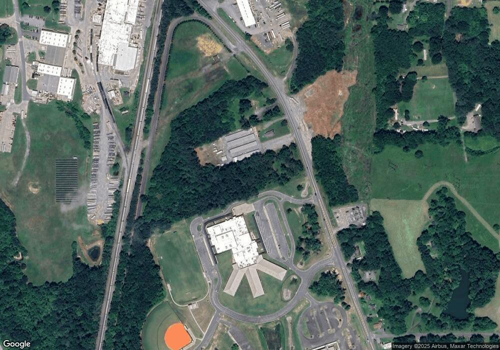 3746 S Dixie Rd, Dalton, GA 30721 - photo 1