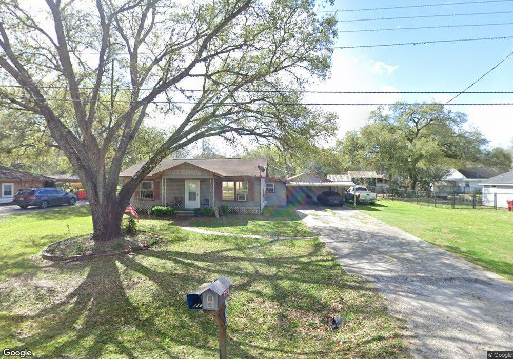 407 Brandes St, East Bernard, TX 77435 - photo 1