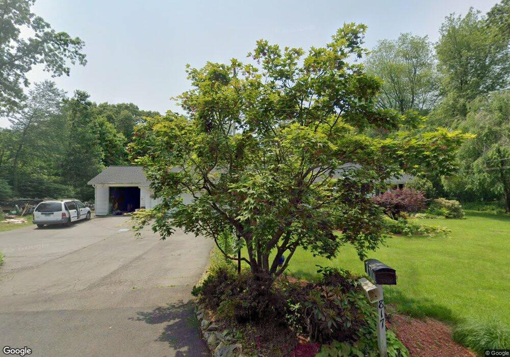 817 Acorn Rd, Orange, CT 06477 - photo 1