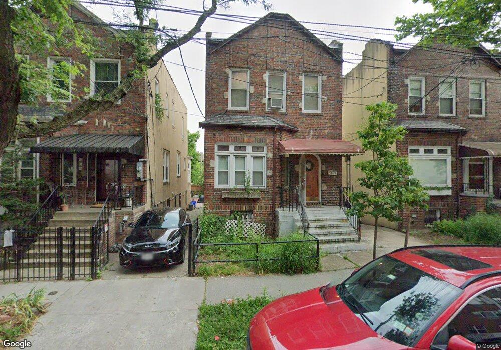 3246 Irwin Ave, Bronx, NY 10463 - photo 1