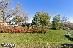 2952 Indian Ave, Hull, IA 51239