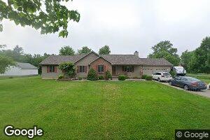 614 N 1st St, Witt, IL 62094