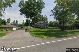 2229 S Commerce Rd, Commerce Charter Township, MI 48390