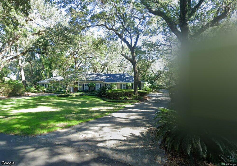 115 Bay Berry Cir, Saint Simons Island, GA 31522 - photo 1