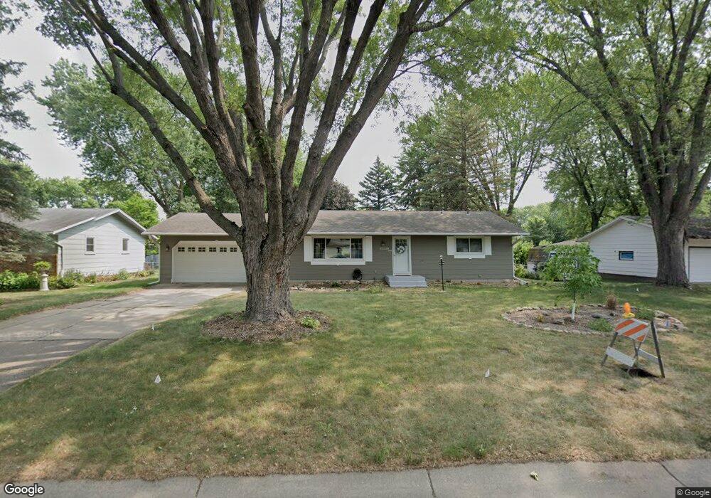 10036 Nathan Ln N, Maple Grove, MN 55369 - photo 1