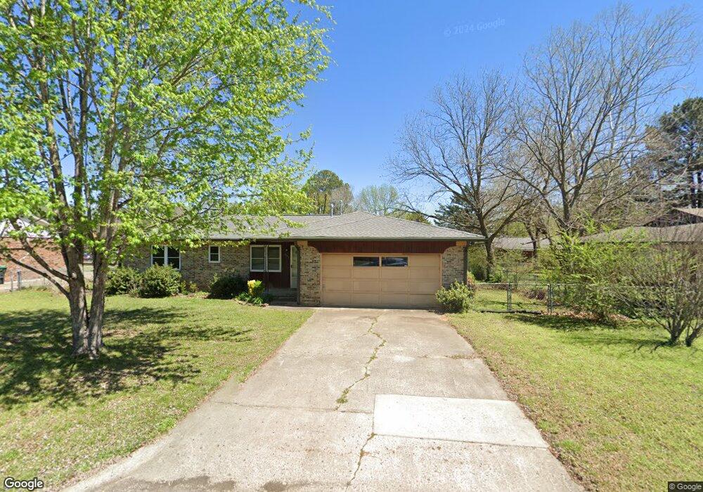 905 S Mission Ave, Tahlequah, OK 74464 - photo 1