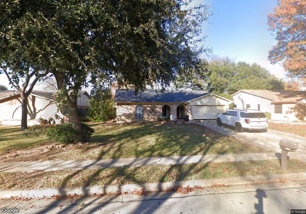 3032 Highgate Ln, Bedford, TX 76021 - photo 1