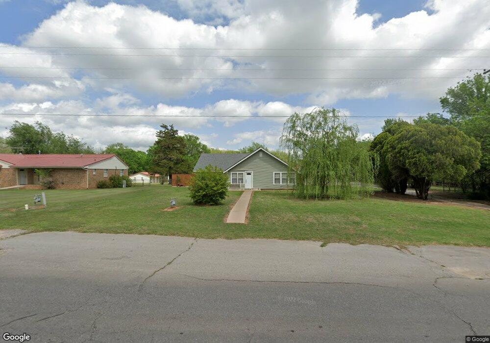 1802 N 5th St, Duncan, OK 73533 - photo 1