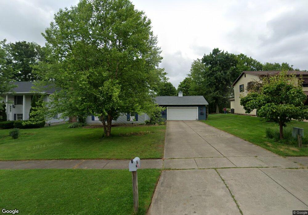 3621 Bon View Dr, Erie, PA 16506 - photo 1