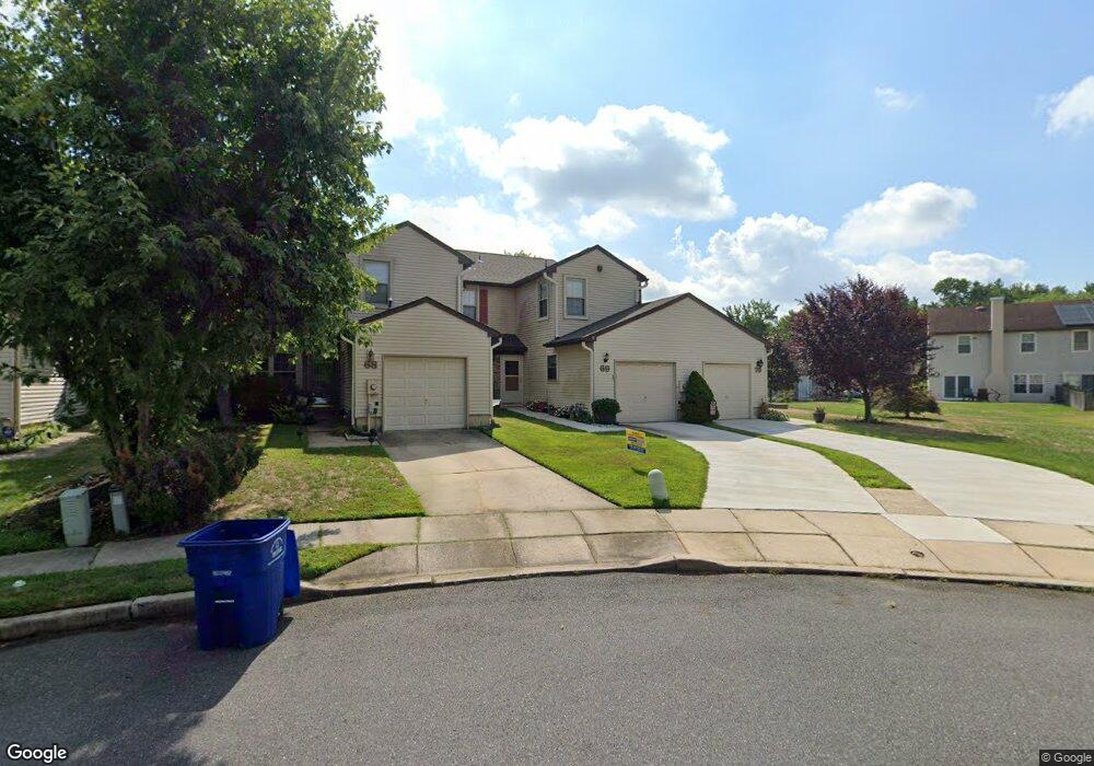 69 E Peachtree Ct, Mount Laurel, NJ 08054 - photo 1