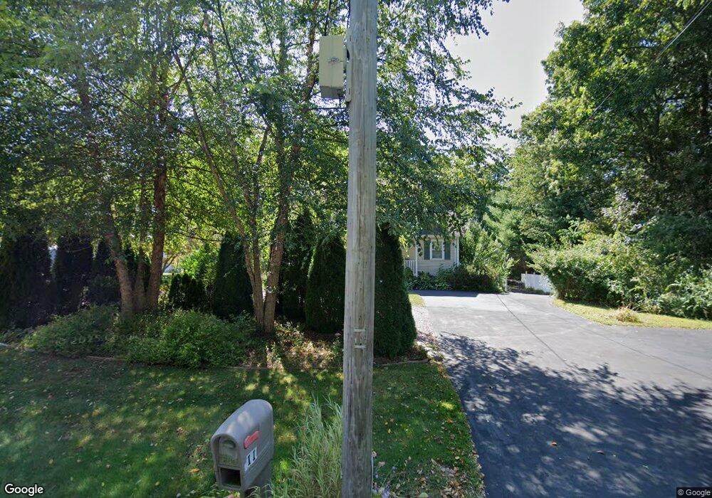 11 Padelford St, Berkley, MA 02779 - photo 1