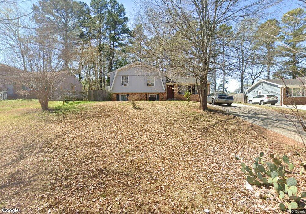 6887 Maddox Rd, Morrow, GA 30260 - photo 1