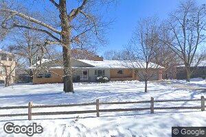 818 Broadview Dr, Lawrence, KS 66044