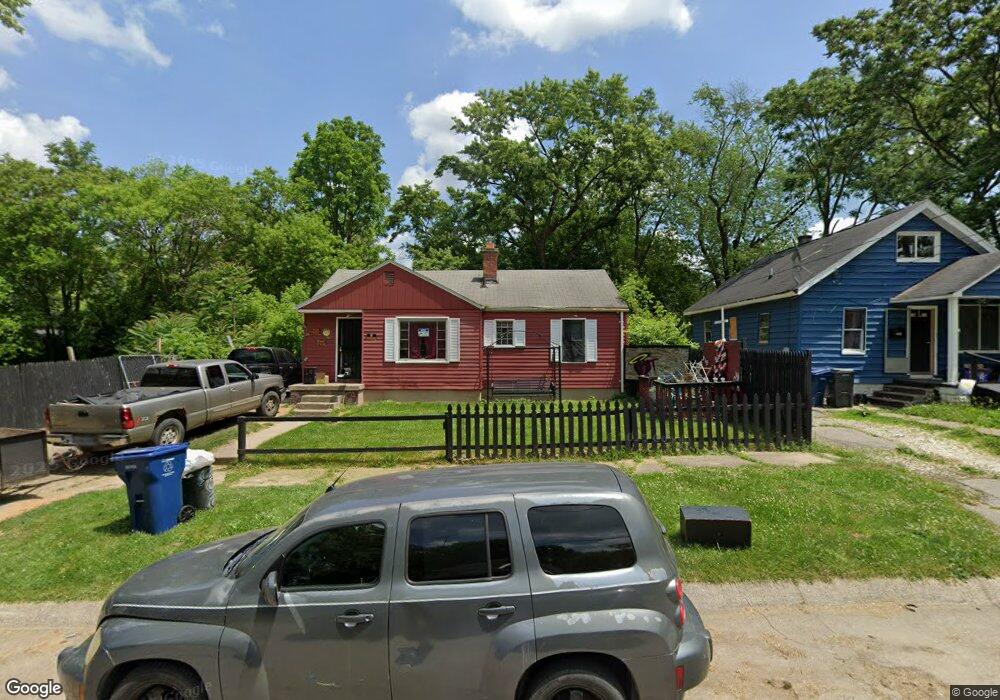 2010 Burns St, Flint, MI 48506 - photo 1