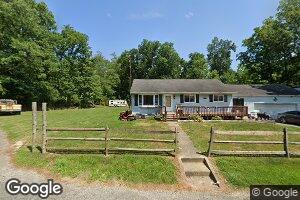 142 Lindeman Ln, Venus, PA 16364