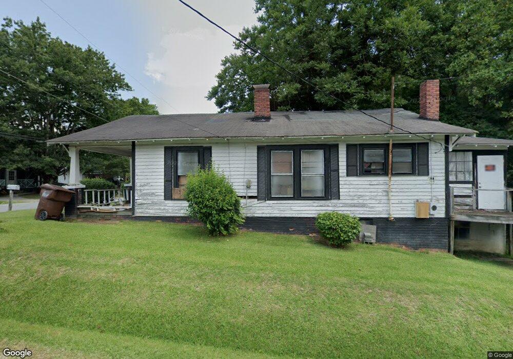 1900 Franklin Ave, High Point, NC 27260 - photo 1