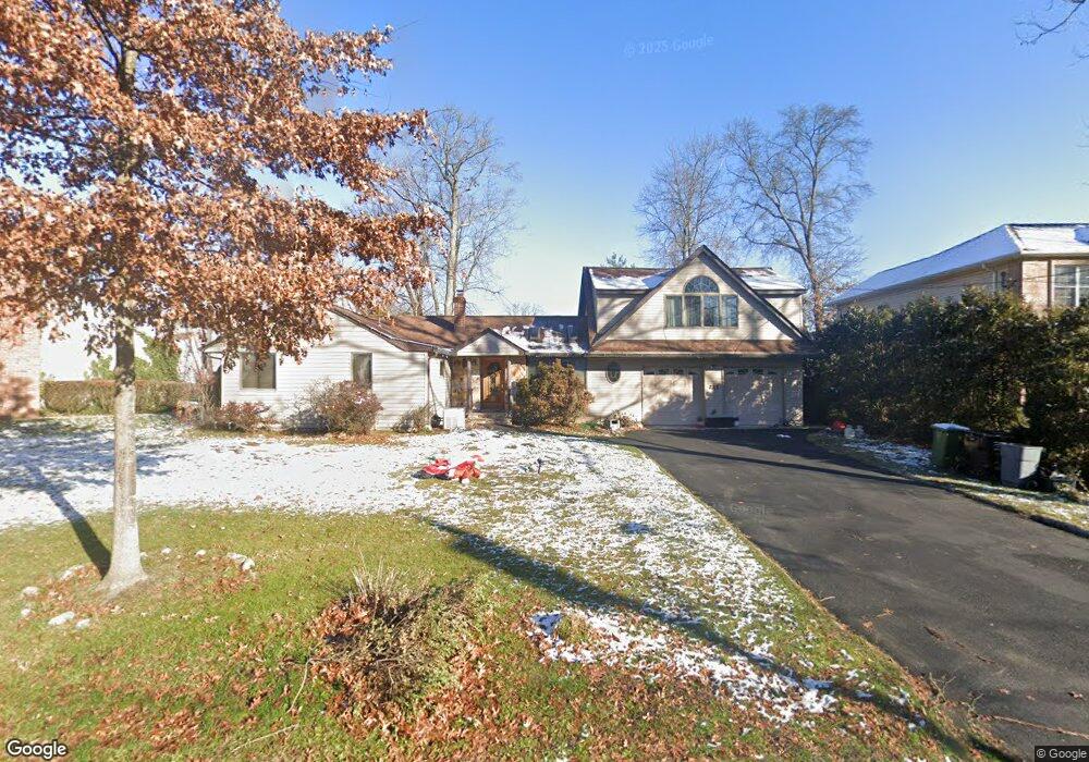 221 Concord Dr, Paramus, NJ 07652 - photo 1