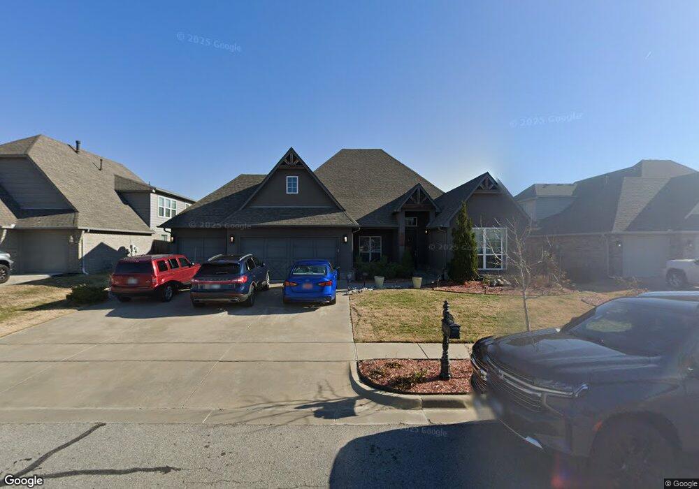 4023 S 14th Place, Broken Arrow, OK 74011 - photo 1