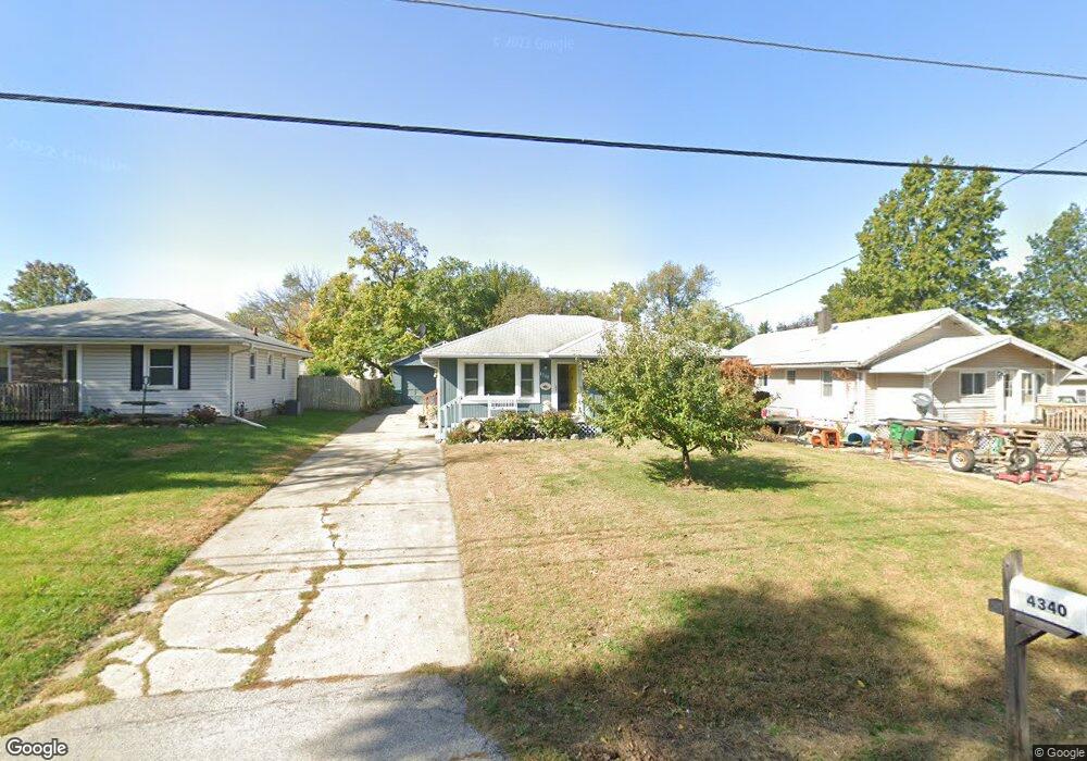 4340 NE 8th St, Des Moines, IA 50313 - photo 1