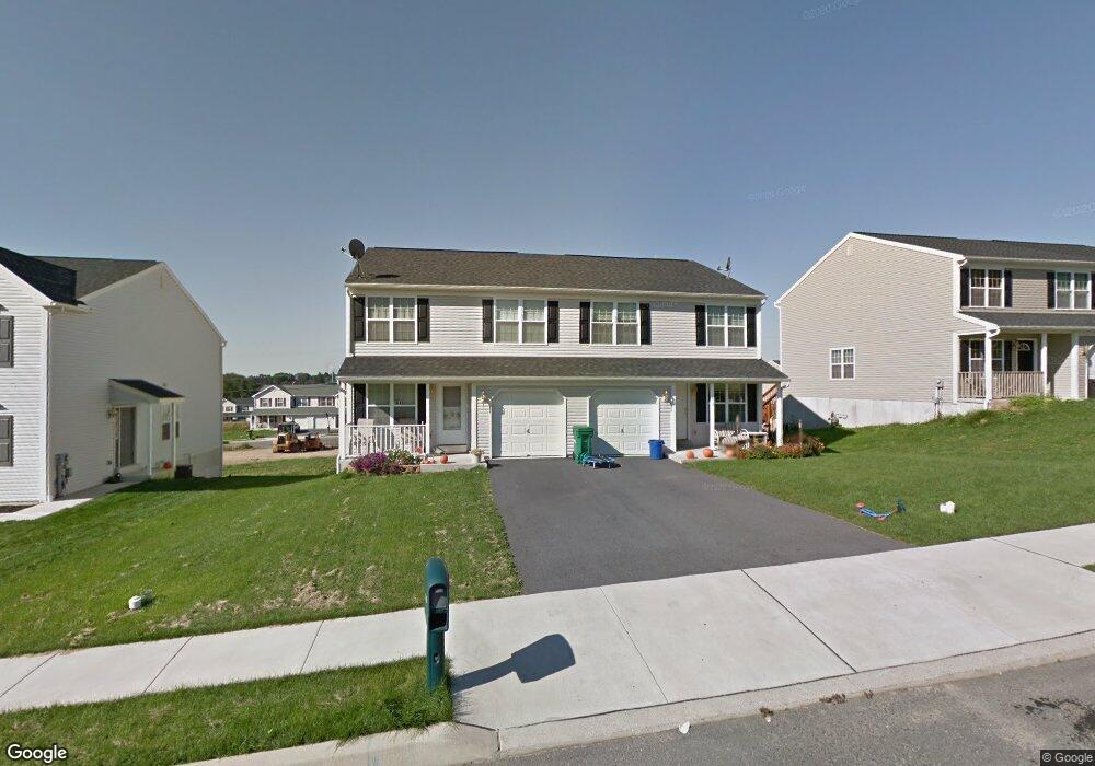 1018 Gregory Ln, Temple, PA 19560 - photo 1