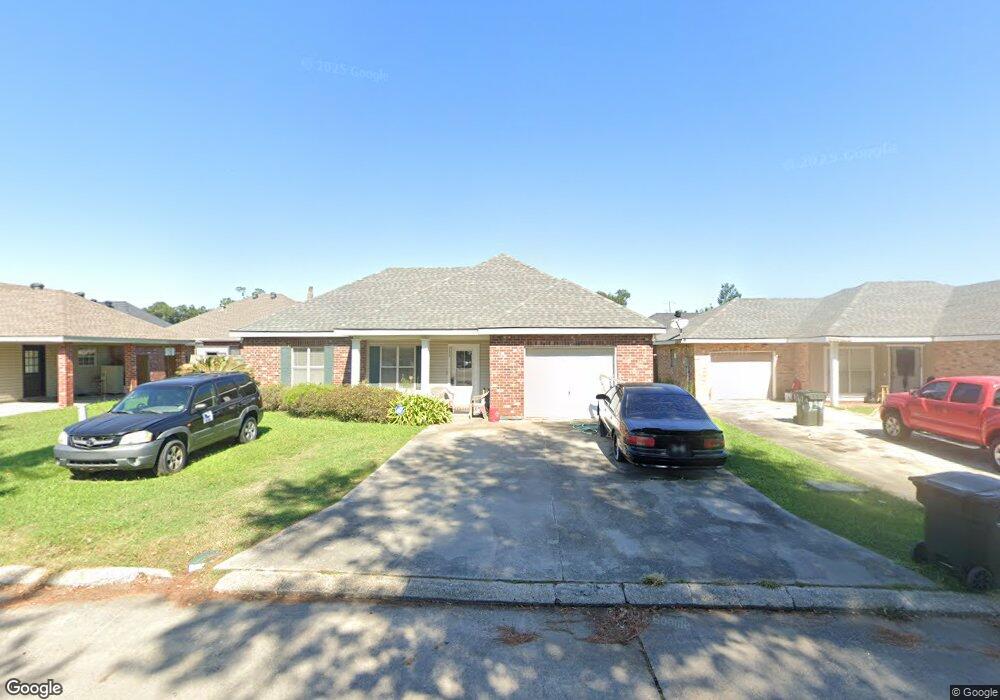 335 Monarch Dr, Houma, LA 70364 - photo 1