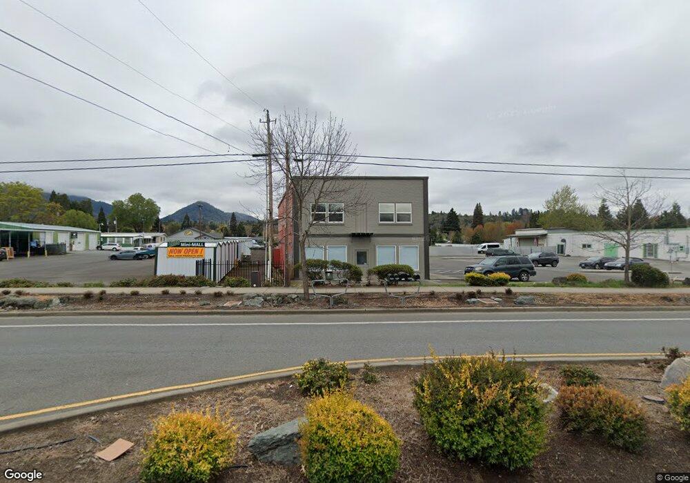 1205 Rogue River Hwy, Grants Pass, OR 97527 - photo 1