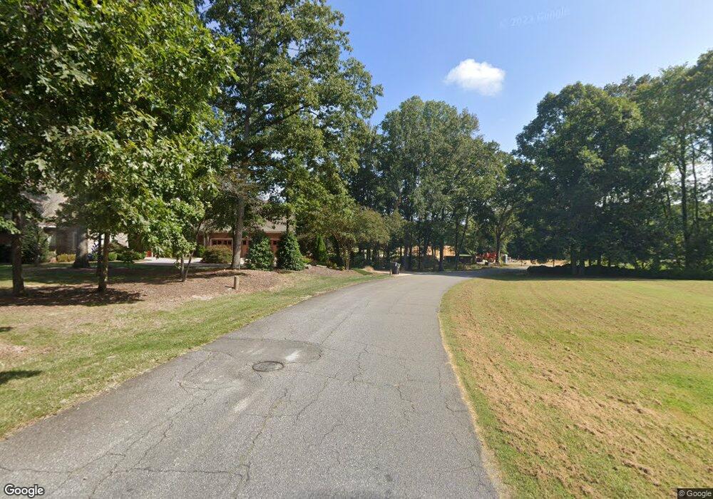 437 Broadmoor Dr, Statesville, NC 28625 - photo 1