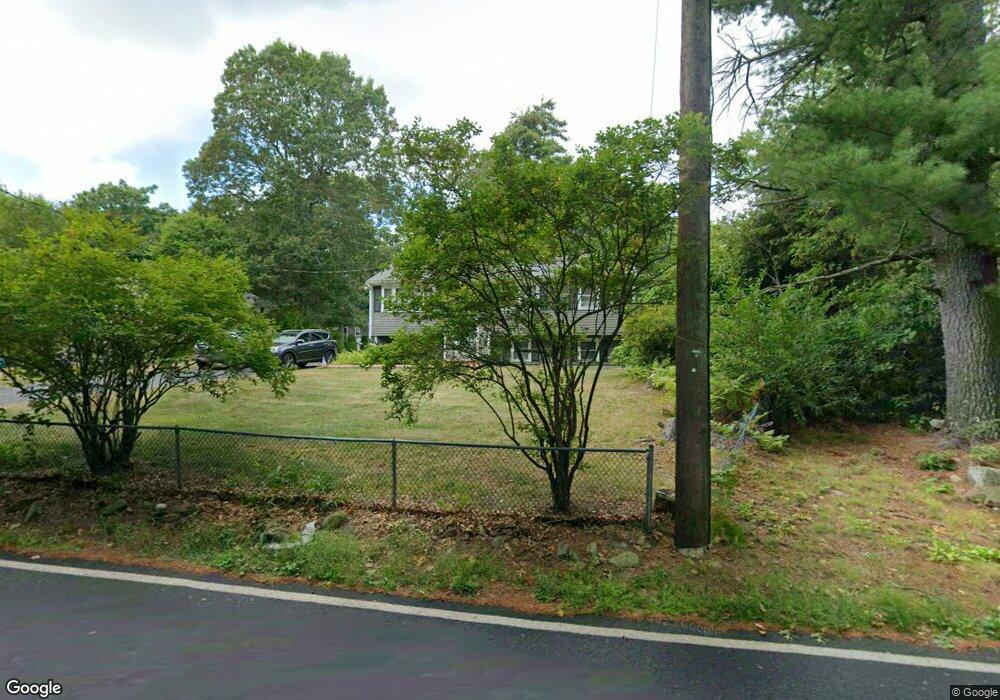 4 Stone St, Middleboro, MA 02346 - photo 1