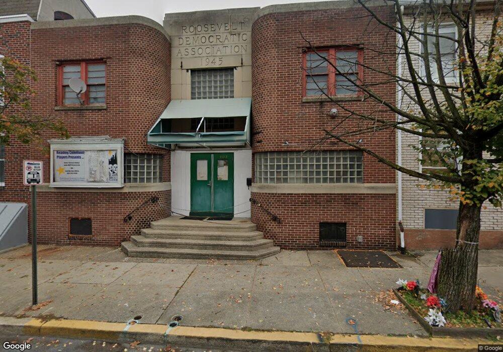 403 N 11th St, Reading, PA 19604 - photo 1