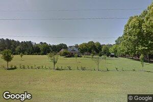 556 Railroad St, Claxton, GA 30417