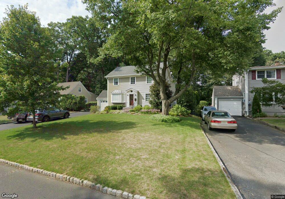90 Commonwealth Ave, New Providence, NJ 07974 - photo 1