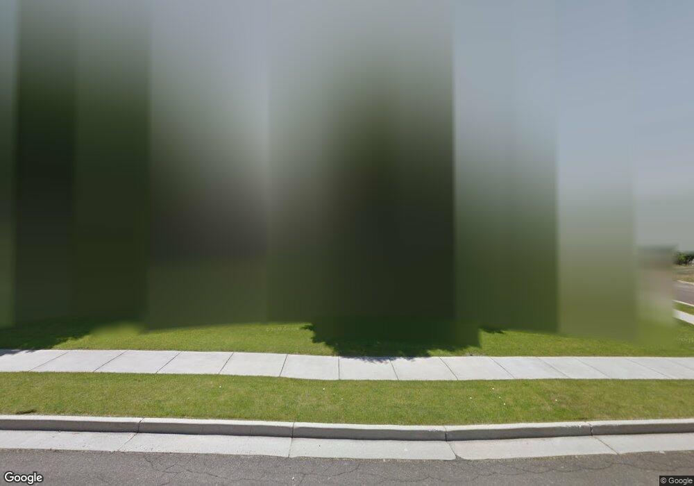 818 Summit Dr, Smithfield, UT 84335 - photo 1