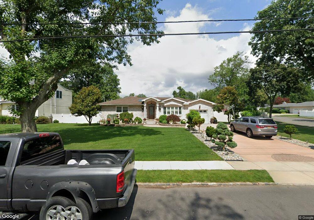 129 Acorn Dr, Clark, NJ 07066 - photo 1